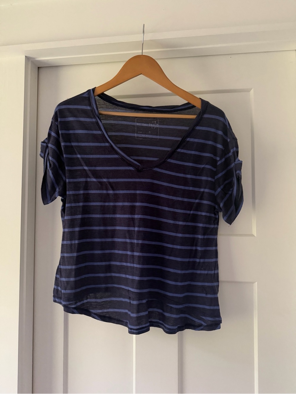 We The Free Free People Blue Striped High-Low Cuff Sleeve V-Neck Tee Size S